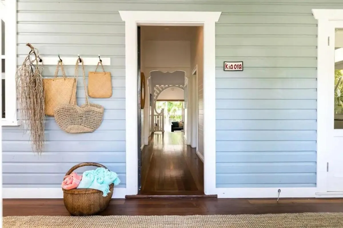 Sanctuary Spaces - Kia Ora Byron Byron Bay Villa